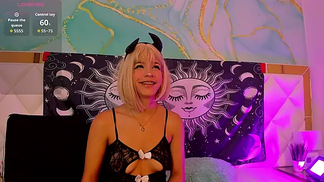 zanyx  online show from April 13, 12:32 pm