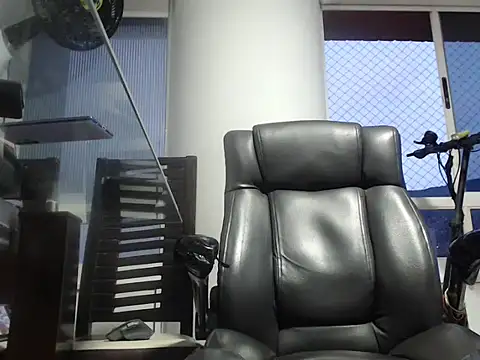 seriohetero19 online show from February 4, 11:20 pm