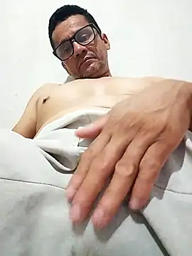 dilduarte26 online show from February 5, 1:43 am