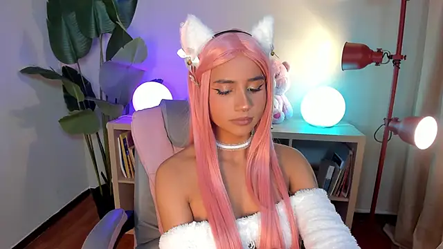 Snapshot of Lia_flor chatting on February 16, 3:46 am Lia flor online show from February 16, 3:46 am