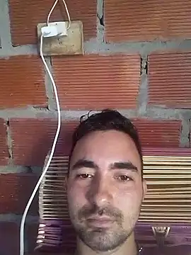 Snapshot of daddy_boom chatting on February 10, 3:05 pm daddy boom online show from February 10, 3:05 pm