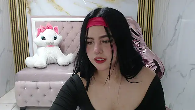 Snapshot of sarita_09_s chatting on February 14, 8:05 pm sarita 09 s online show from February 14, 8:05 pm