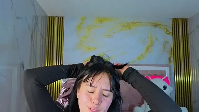Snapshot of sarita_09_s chatting on June 11, 7:56 pm sarita 09 s online show from June 11, 7:56 pm