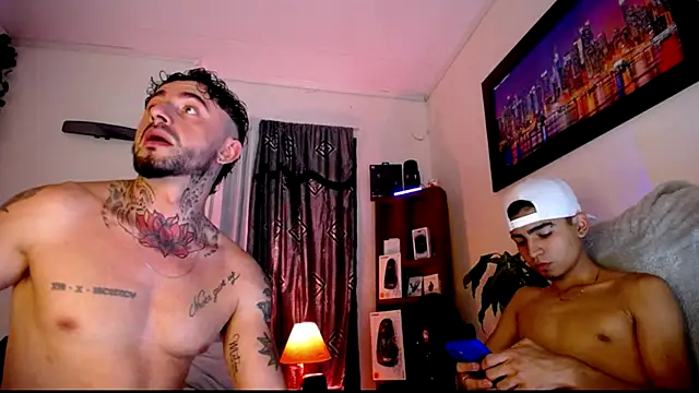 Snapshot of tiancam chatting on February 3, 1:48 am tiancam online show from February 3, 1:48 am