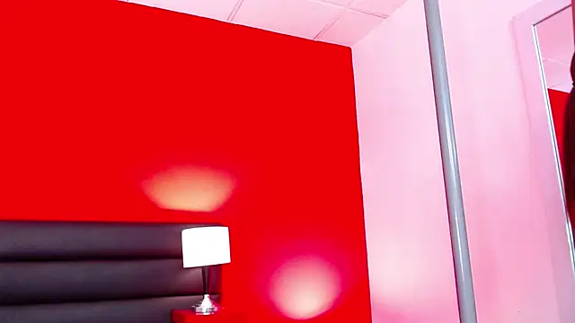 Snapshot of Kateriinx_gh chatting on March 3, 7:20 pm Kateriinx gh online show from March 3, 7:20 pm