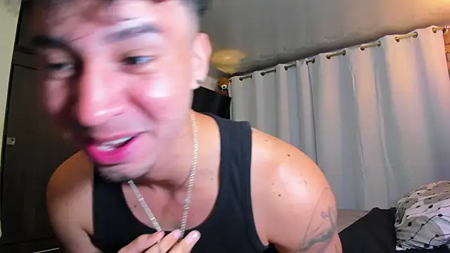 iam logan online show from February 26, 6:12 am