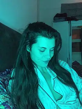 houseofnova online show from February 27, 11:05 pm