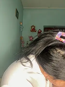 Aloyenita online show from February 21, 12:28 pm