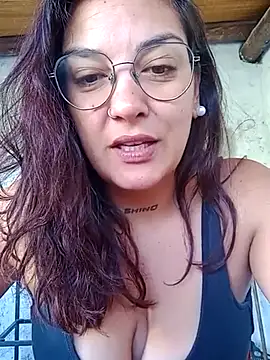 Snapshot of kuramaqueen chatting on February 22, 9:02 pm kuramaqueen online show from February 22, 9:02 pm