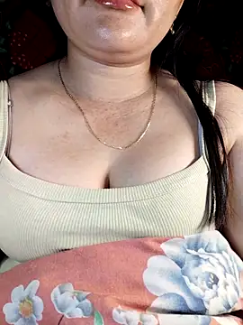 Reina Fcup01 online show from February 6, 2:20 pm