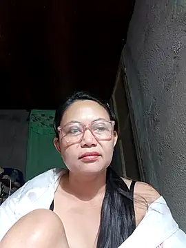 Snapshot of hotpinay_45 chatting on February 3, 7:19 pm hotpinay 45 online show from February 3, 7:19 pm