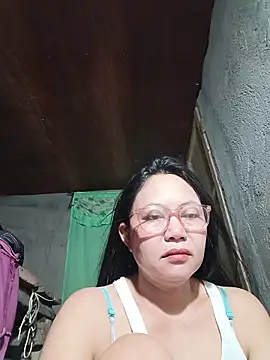 Snapshot of hotpinay_45 chatting on April 19, 7:49 pm hotpinay 45 online show from April 19, 7:49 pm