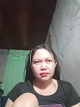 Snapshot of hotpinay_45 chatting on May 2, 6:57 pm hotpinay 45 online show from May 2, 6:57 pm