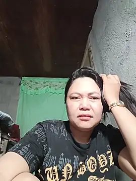 Snapshot of hotpinay_45 chatting on May 14, 9:32 pm hotpinay 45 online show from May 14, 9:32 pm