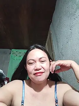 Snapshot of hotpinay_45 chatting on May 16, 10:36 am hotpinay 45 online show from May 16, 10:36 am