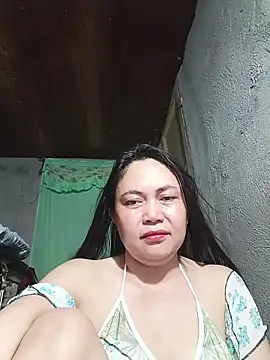Snapshot of hotpinay_45 chatting on May 29, 11:19 am hotpinay 45 online show from May 29, 11:19 am