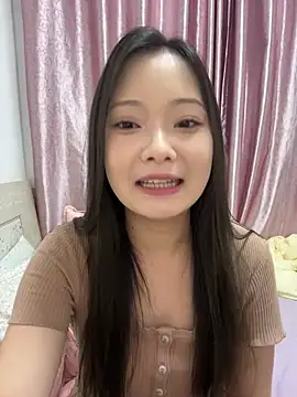 Snapshot of BIGBABYYEYE chatting on July 11, 1:25 pm BIGBABYYEYE online show from July 11, 1:25 pm