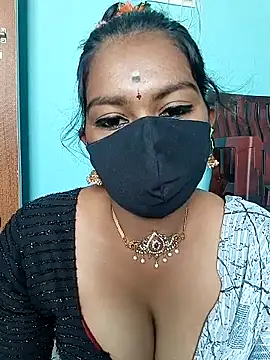 Snapshot of Kavya_KannadaTamil chatting on February 9, 5:22 am Kavya KannadaTamil online show from February 9, 5:22 am