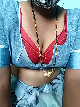 Snapshot of Kavya_KannadaTamil chatting on February 14, 5:48 am Kavya KannadaTamil online show from February 14, 5:48 am