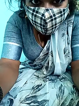 Snapshot of Kavya_KannadaTamil chatting on February 20, 6:26 am Kavya KannadaTamil online show from February 20, 6:26 am