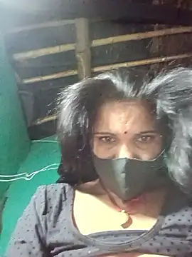 Snapshot of Babli_sharma chatting on May 18, 12:18 am Babli sharma online show from May 18, 12:18 am