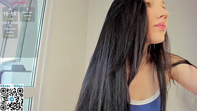 Snapshot of Helen__spark__ chatting on June 23, 1:03 am Helen spark online show from June 23, 1:03 am