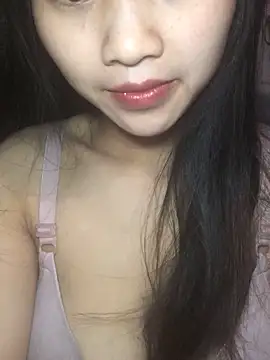 uyensexy online show from February 4, 3:40 pm