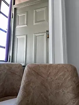 Bonny Eva online show from March 22, 2:20 pm