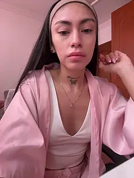 Snapshot of Bonny_Eva chatting on May 23, 3:49 pm Bonny Eva online show from May 23, 3:49 pm