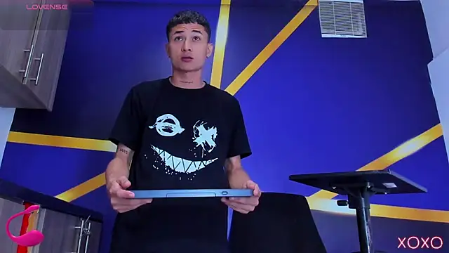 Snapshot of Matheus_Ic chatting on February 1, 4:05 pm Matheus Ic online show from February 1, 4:05 pm