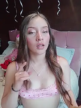 MimiSoftie online show from April 11, 9:41 pm