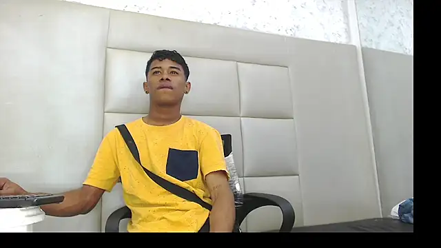 TonnyMarck online show from February 17, 2:52 am