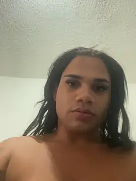 lavinyaalencar22 online show from March 22, 5:16 pm