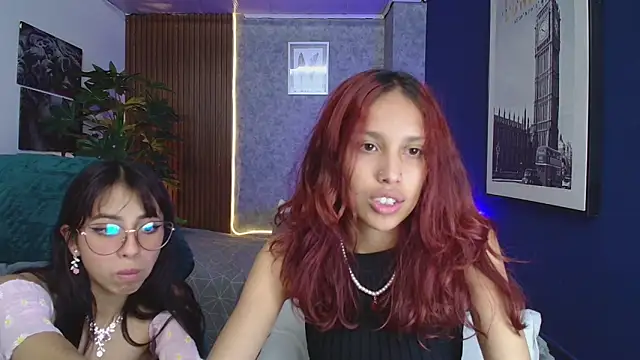 Snapshot of saphire_ chatting on February 25, 4:49 pm saphire online show from February 25, 4:49 pm