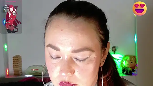 Snapshot of Tammy_Parker chatting on February 14, 4:09 am Tammy Parker online show from February 14, 4:09 am