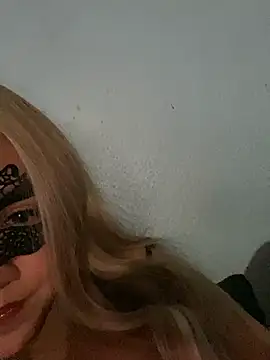 Karenhot11 online show from February 1, 3:05 am