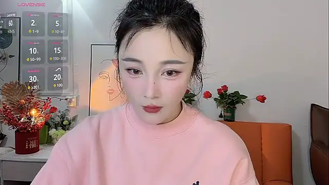 Snapshot of Lisa-295188 chatting on February 28, 8:48 am Lisa-295188 online show from February 28, 8:48 am