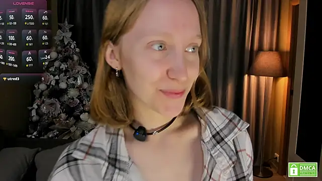 Cutie Ellis online show from July 17, 5:29 pm