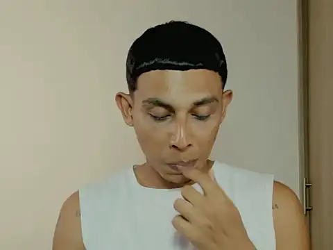 nilo2021 online show from June 20, 12:58 am
