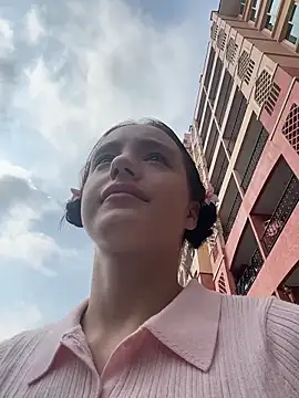 MiaTee online show from March 24, 2:05 am