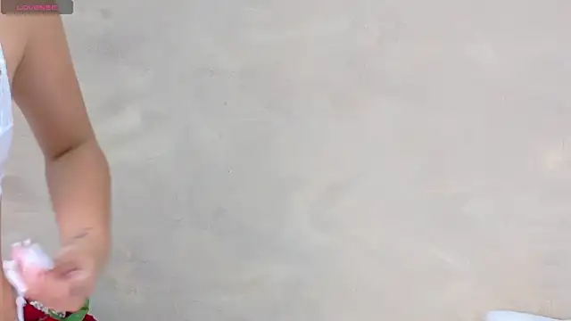 AndiVasquez online show from April 8, 10:26 am