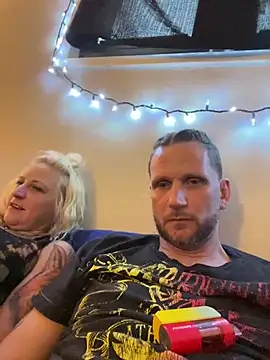 mileslongdeep online show from April 27, 10:57 am