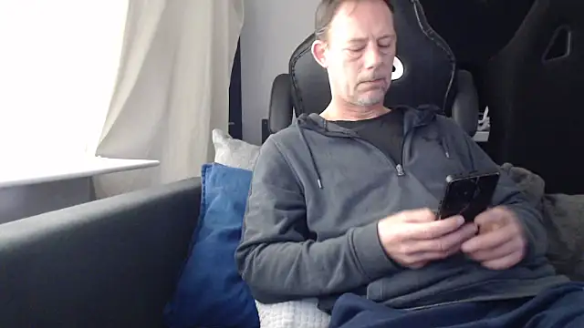 Snapshot of Sexy_Ass_Mike chatting on February 15, 1:52 pm Sexy Ass Mike online show from February 15, 1:52 pm