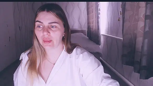 MagicKatarina  online show from March 26, 5:24 am