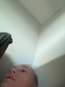 Milssweetx online show from March 22, 9:13 am