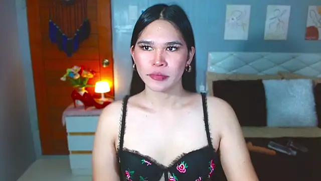 alianabrooks online show from March 3, 12:17 am