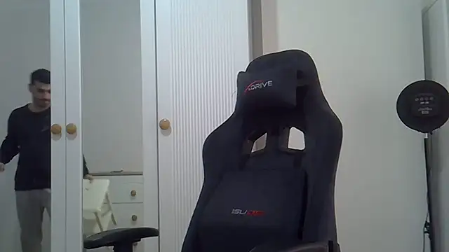 ciceroable online show from April 15, 3:57 am