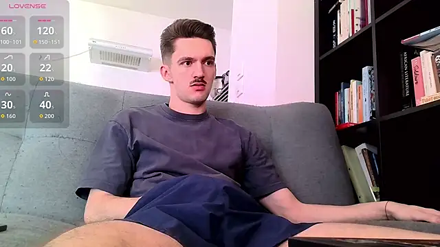 Snapshot of only_diego chatting on February 26, 10:36 am only diego online show from February 26, 10:36 am