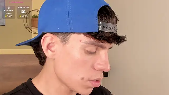 Angel eros  online show from February 28, 4:46 am