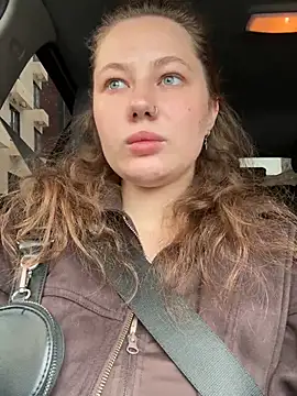 AsynaYuuki online show from April 2, 10:46 am